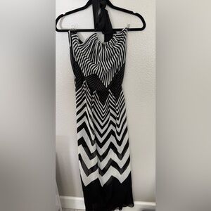 Finn & Clover Black and White Strapless Chevron Dress